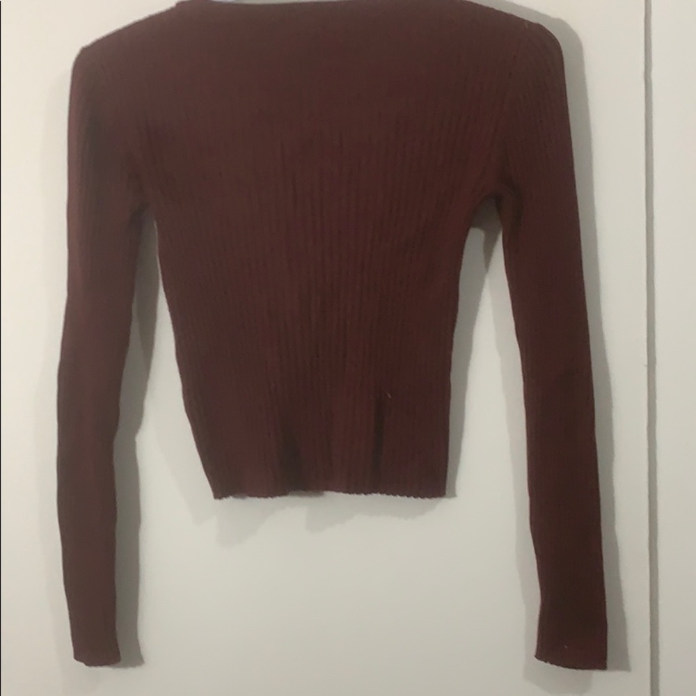 Crop top - Picture 2 of 2